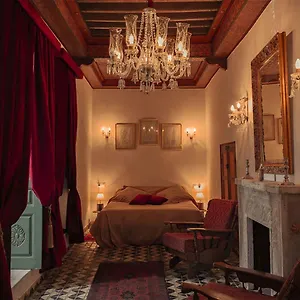 dar-zyne-la-medina.tunis-best-hotels.com/